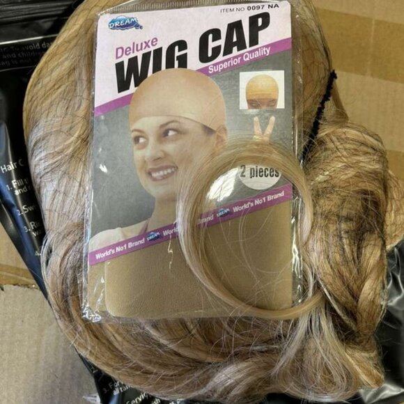 Long Blonde Wig, New - Picture 3 of 5